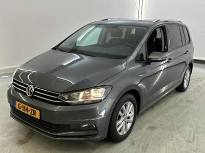 VOLKSWAGEN Touran 15 Volkswagen Touran 1.0 TSI Comfort..