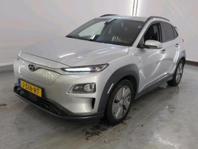 HYUNDAI Kona 17 Hyundai KONA Premium Electric 64 kWh 5..