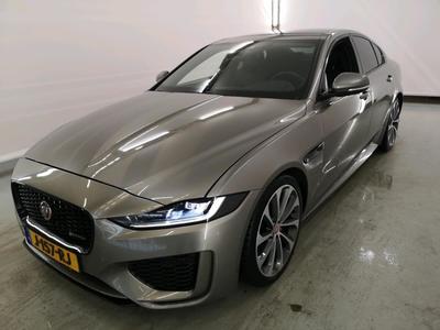 Jaguar XE Jaguar XE R-DYNAMIC SE 2.0 D180 Automaat RWD ..