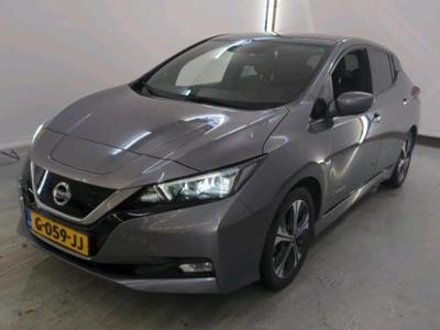 Nissan Leaf 17 BEV Tekna 40 kWh