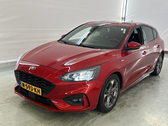 FORD Focus 18 Ford Focus 1.0 EcoBo Hybrid 125pk ST-Lin..