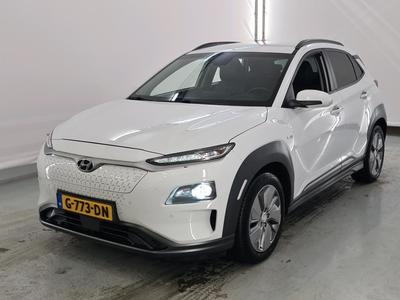 HYUNDAI Kona 17 Hyundai KONA Premium Electric 64 kWh 5..