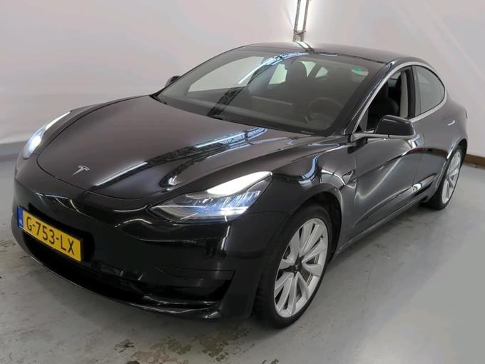 Tesla Model 3 18 BEV Tesla Model 3 Standard Range Plus..