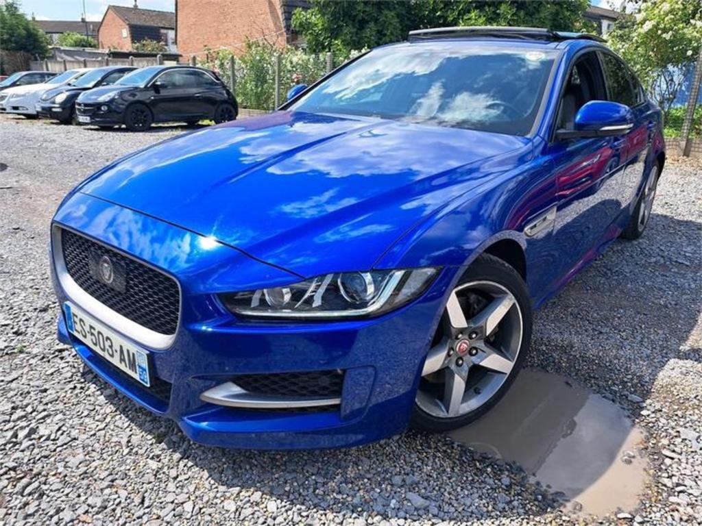 Jaguar XE 2.0D 240PS R-SPORT AUTO 4WD