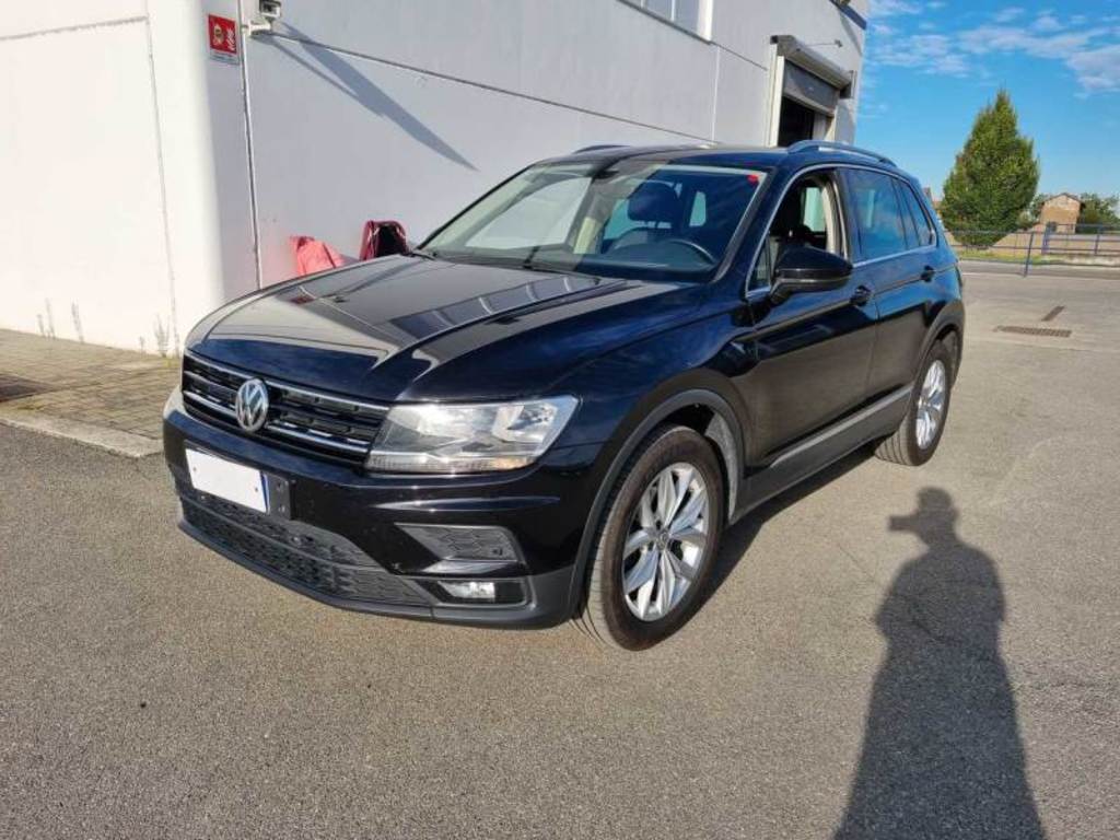 VOLKSWAGEN TIGUAN / 2016 / 5P / SUV 2.0 TDI SCR 110KW BUSINESS BMT 4MOTION