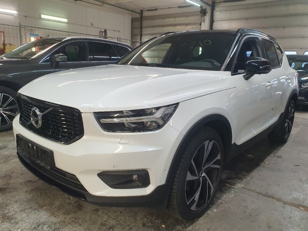 Volvo XC40 D4 AWD R Design Geartronic