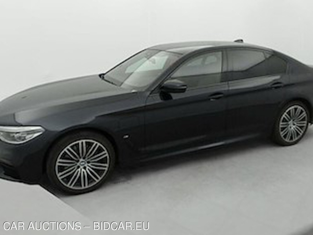 BMW 530exa performance plug-in hyb 184 CV Kit M Sport NAVI