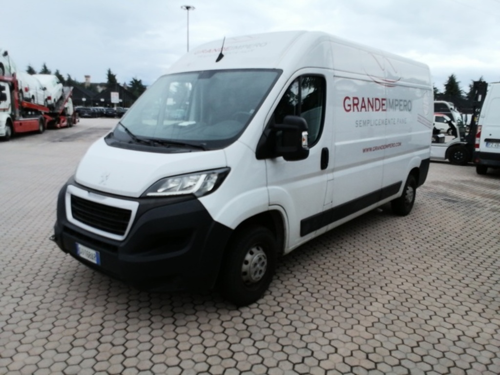 Peugeot Boxer 333 L3H2 2.2 BlueHDi 140cv S&amp;amp;S