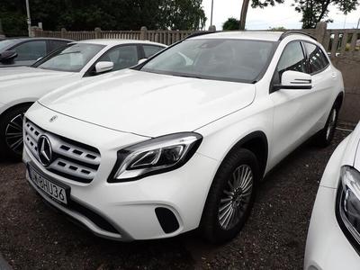 Mercedes-Benz GLA Mercedes Benz GLA 180 7G-DCT