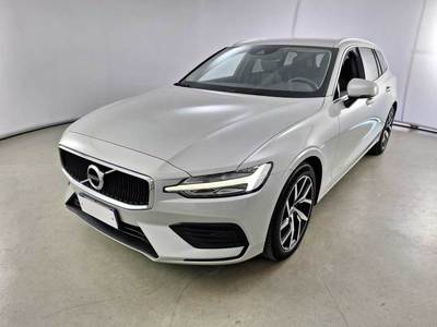 VOLVO V60 / 2018 / 5P / STATION WAGON D4 GEARTRONIC BUSINESS PLUS