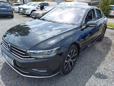 Volkswagen Passat 7 (2014) Passat 2.0TDI 110 Elegance AT