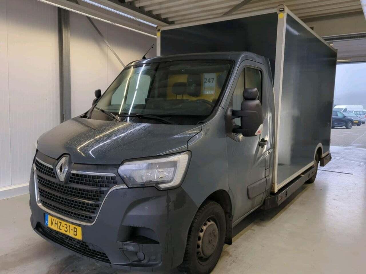 Renault Master T35 2.3 dCi L3H2 En.