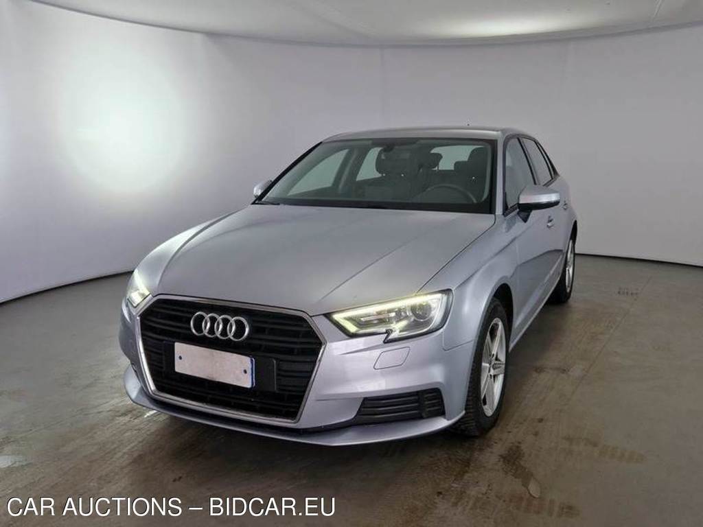 AUDI A3 / 2016 / 5P / BERLINA 30 TFSI BUSINESS S.BACK