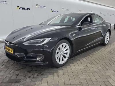 Tesla Model S 75 kWh All-Wheel Drive 5D 245kW