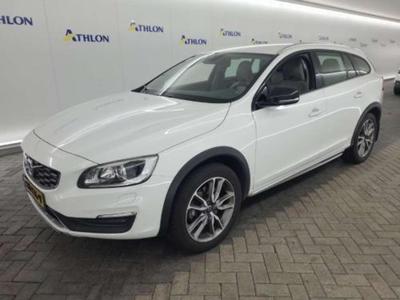 Volvo V60 Cross Country D3 Geartronic Polar+ 5D 110kW