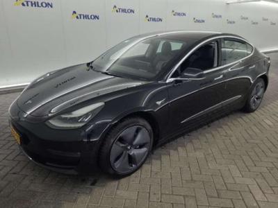 Tesla Model 3 Standard Range Plus RWD 4D 211kW