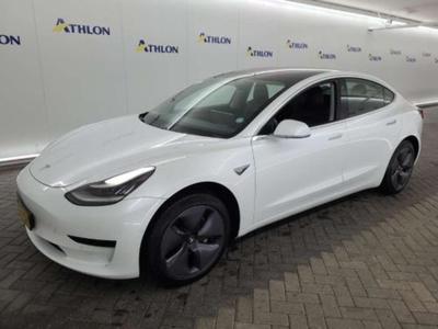 Tesla Model 3 Standard Range Plus RWD 4D 211kW