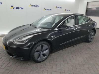 Tesla Model 3 Standard Range Plus RWD 4D 211kW