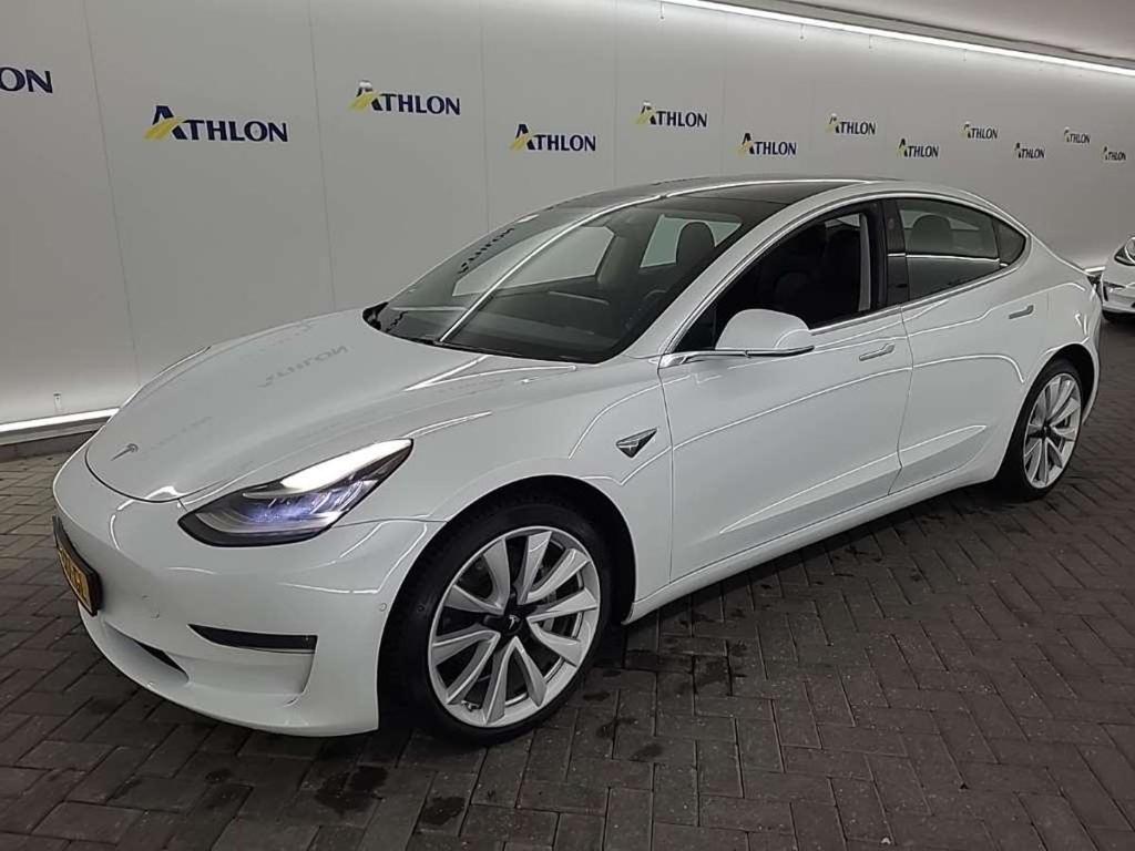 Tesla Model 3 Long Range Dual Motor AWD 4D 335kW