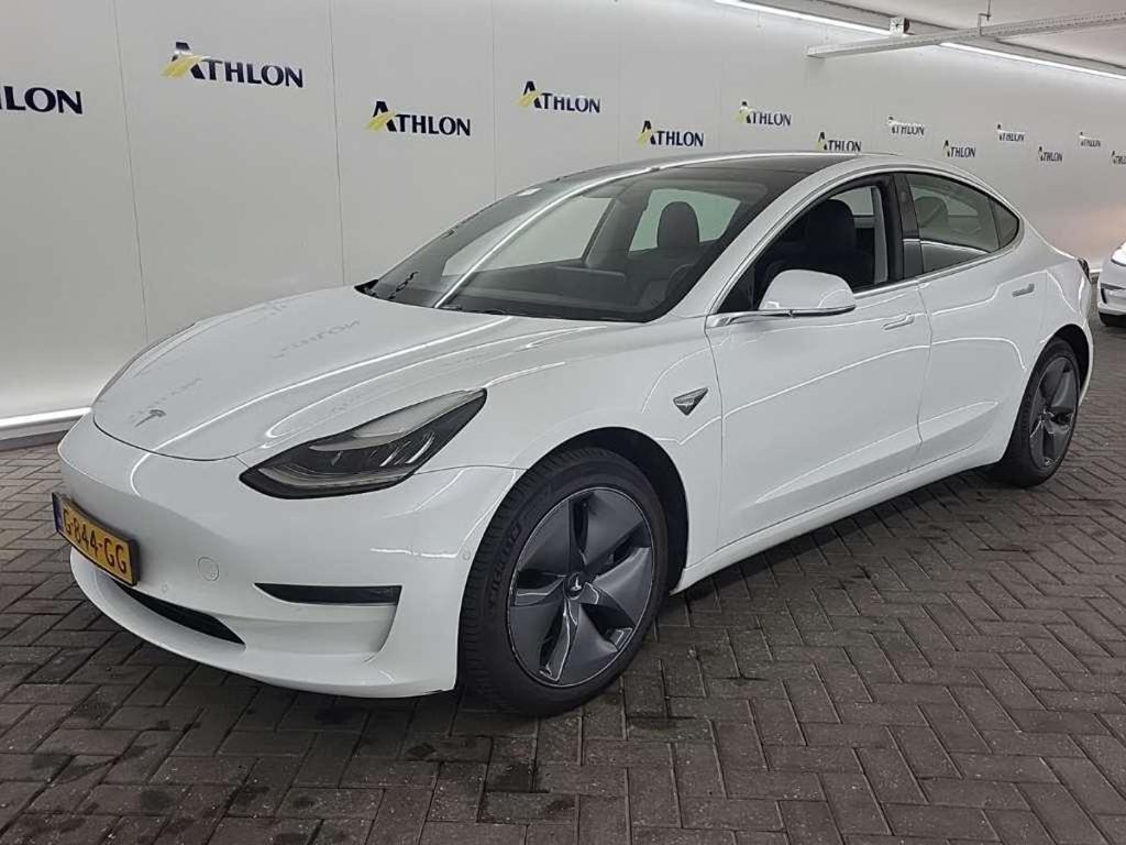 Tesla Model 3 Long Range Dual Motor AWD 4D 335kW