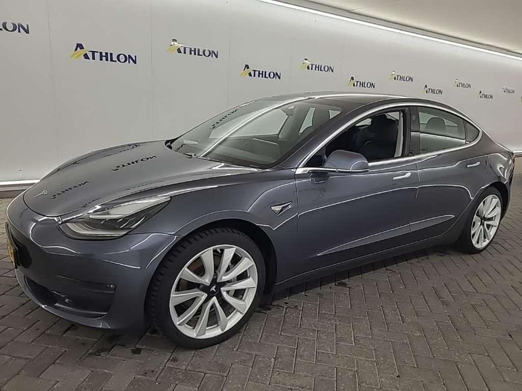 Tesla Model 3 Long Range Dual Motor AWD 4D 335kW