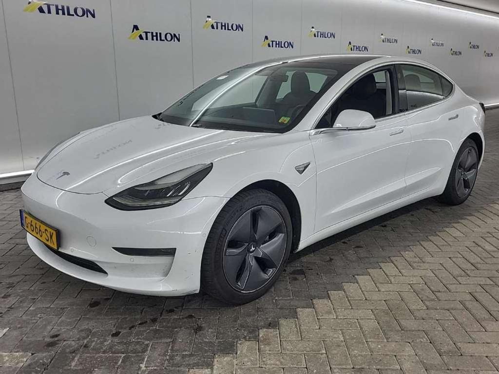 Tesla Model 3 Long Range Dual Motor AWD 4D 350kW