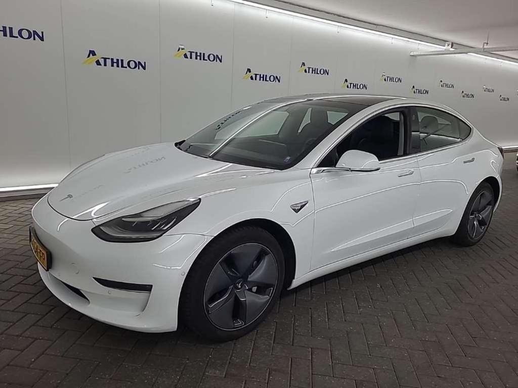 Tesla Model 3 Long Range Dual Motor AWD 4D 335kW