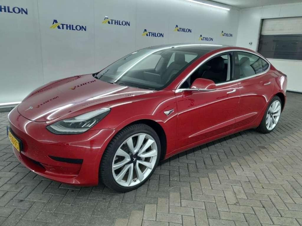 Tesla Model 3 Standard Range Plus RWD 4D 211kW