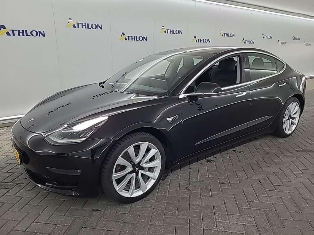 Tesla Model 3 Long Range Dual Motor AWD 4D 335kW