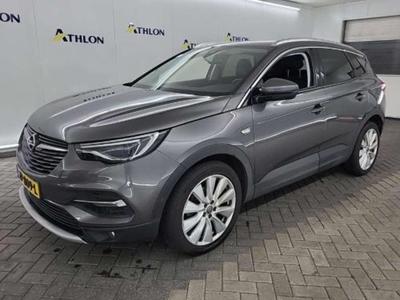 Opel Grandland X 1.2 Turbo S&amp;S 96kW Bus. Executive 5D