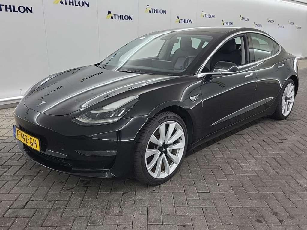 Tesla Model 3 Long Range Dual Motor AWD 4D 335kW