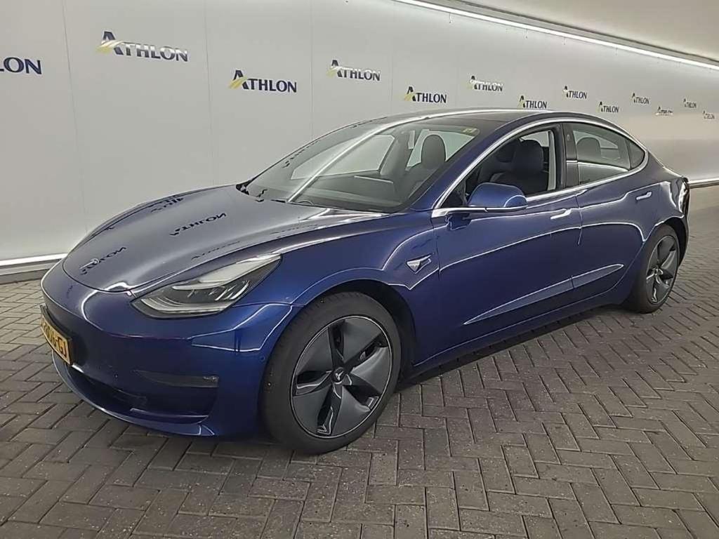 Tesla Model 3 Long Range Dual Motor AWD 4D 335kW