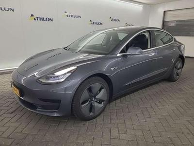 Tesla Model 3 Standard Range Plus RWD 4D 211kW