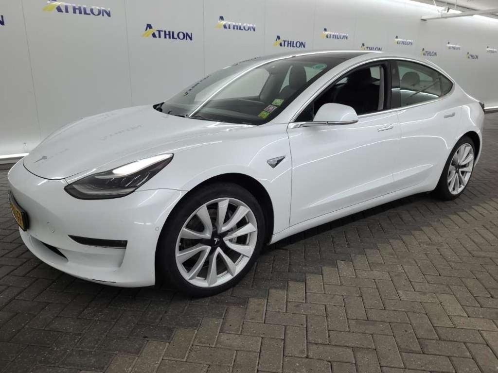 Tesla Model 3 Long Range Dual Motor AWD 4D 335kW