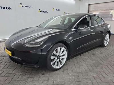 Tesla Model 3 Standard Range Plus RWD 4D 211kW