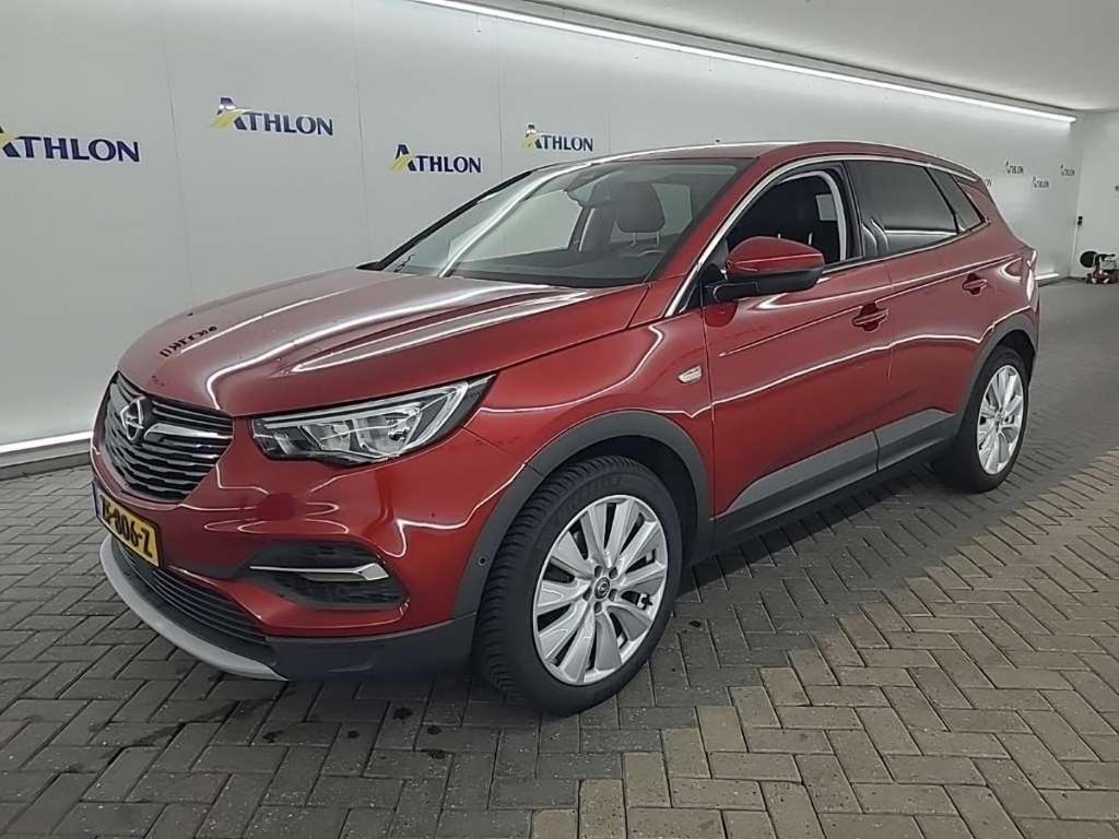 Opel Grandland X 1.2 Turbo S&amp;S 96kW Business Executive 5D