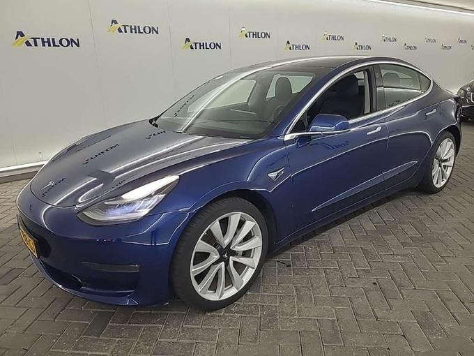 Tesla Model 3 Long Range Dual Motor AWD 4D 335kW