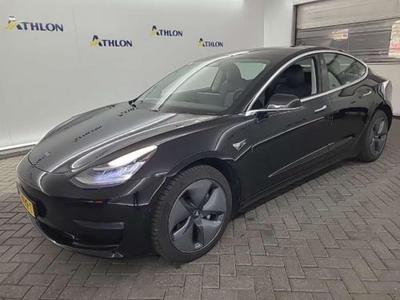 Tesla Model 3 Standard Range Plus RWD 4D 211kW