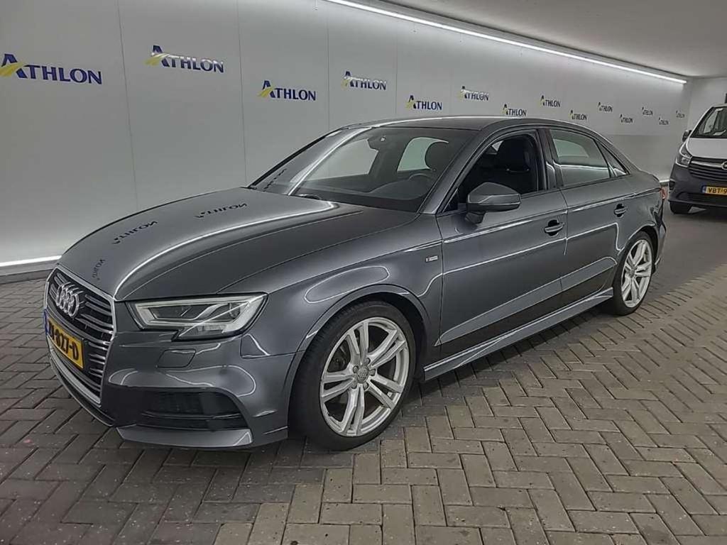 Audi A3 Limousine 35 TFSI S tronic sport 4D 110kW