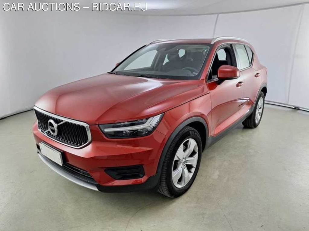 VOLVO XC40 / 2017 / 5P / SUV D3 AWD GEARTRONIC MOMENTUM