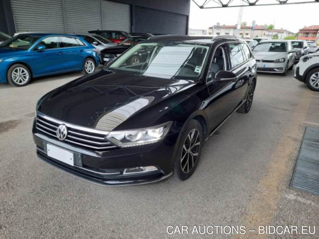 VOLKSWAGEN PASSAT / 2014 / 5P / STATION WAGON VARIANT 2.0 TDI 110KW EXECUTIVE BMT DSG