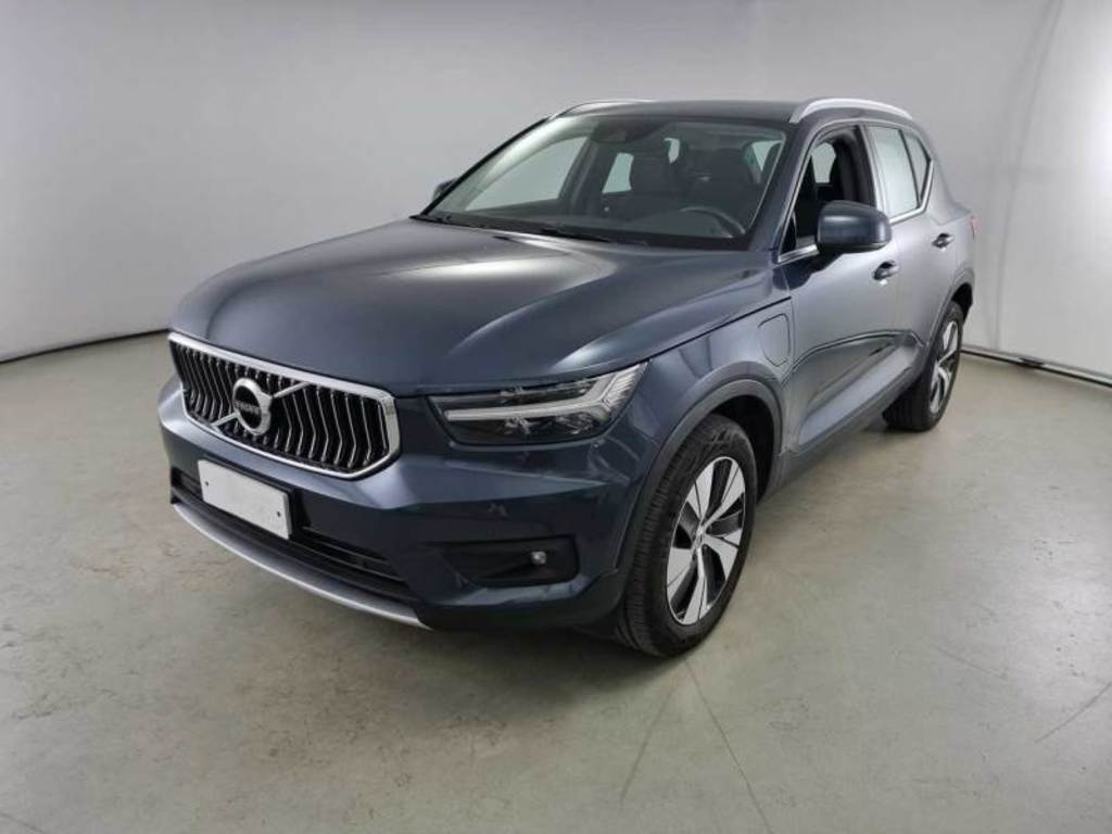 VOLVO XC40 / 2017 / 5P / SUV T5 PLUG-IN HYBRID RECH INSCRIP EXPR MY21