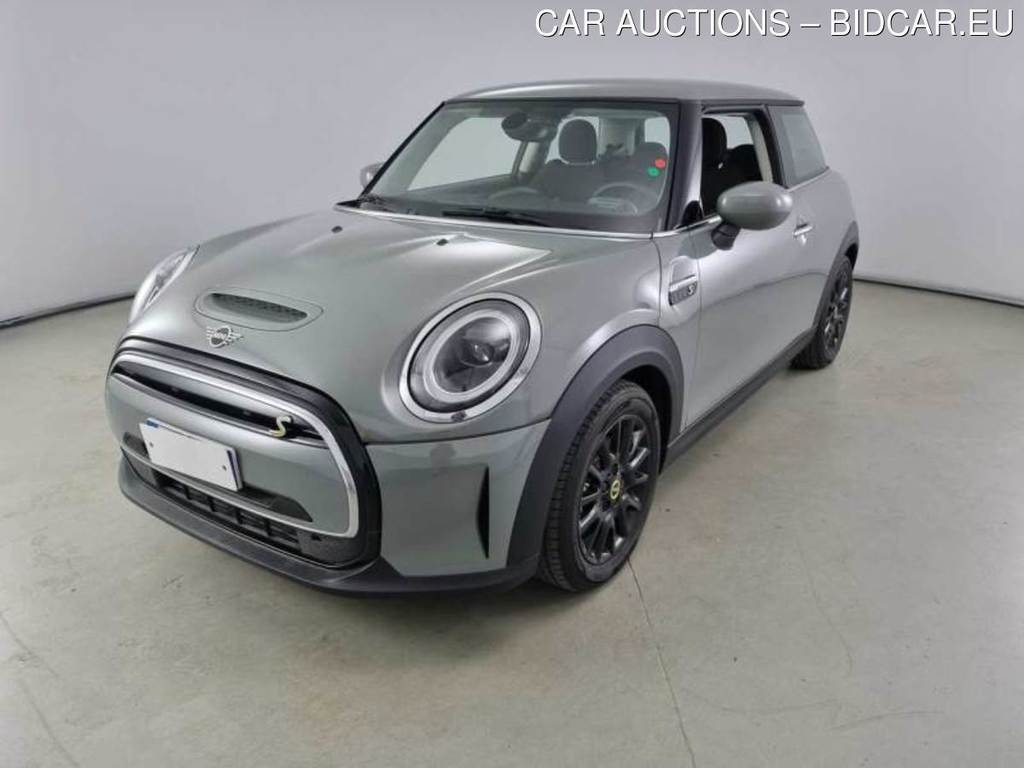 MINI MINI / 2021 / 3P / BERLINA COOPER SE CLASSIC