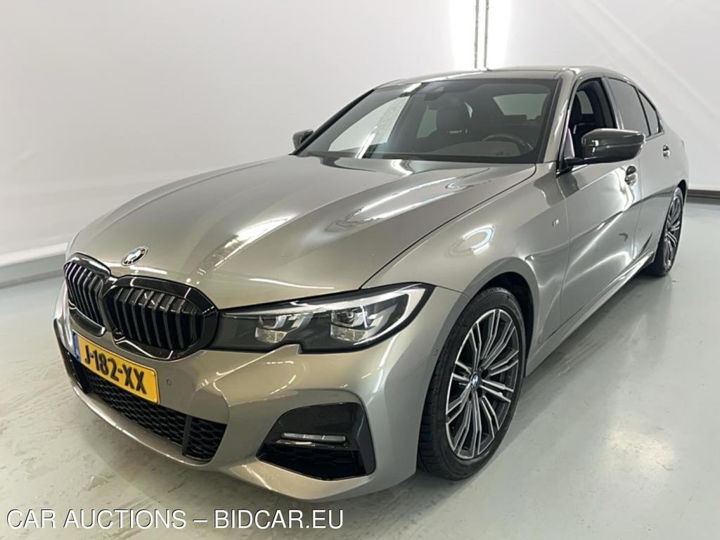 BMW 3 Serie Sedan 318dA 4d