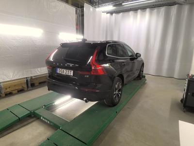 Volvo XC60 B5B 250 Mom.Adv. FWD Aut