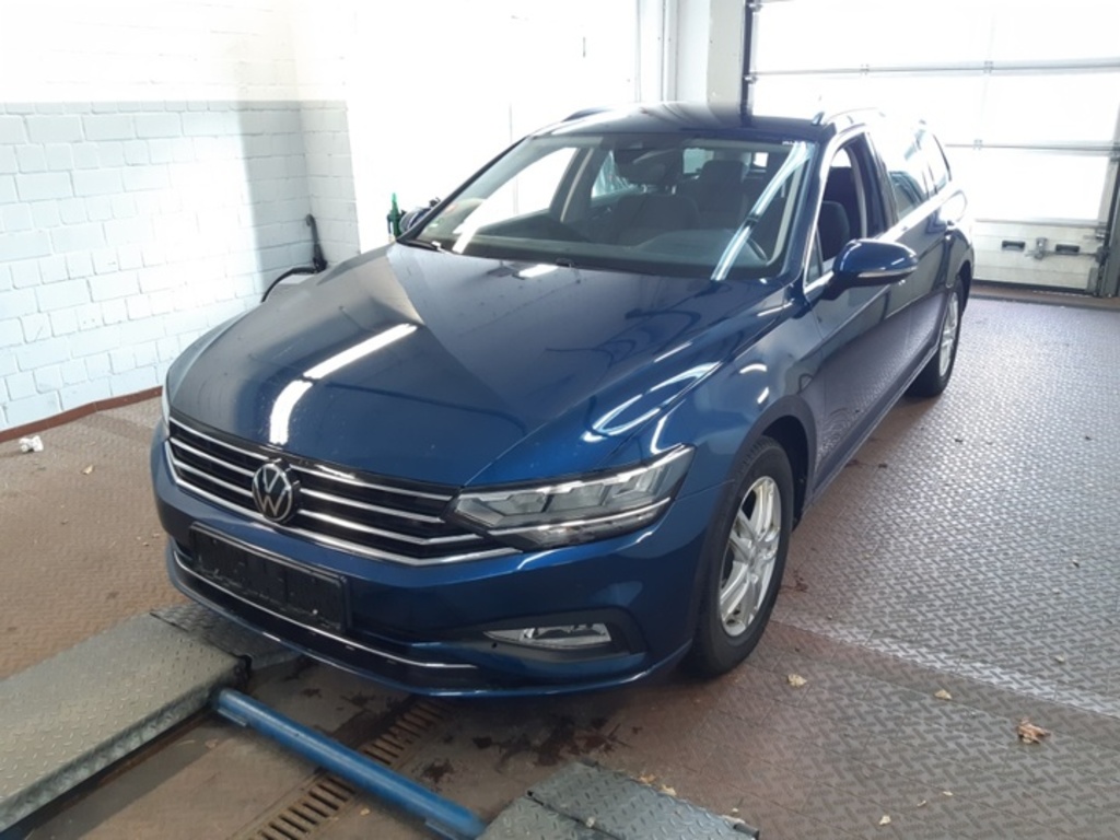 Volkswagen Passat 1.6 TDI SCR DSG Business Variant