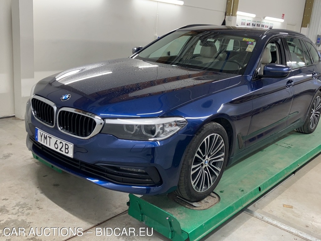 BMW 520d Touring xDrive Con.Ed.Aut