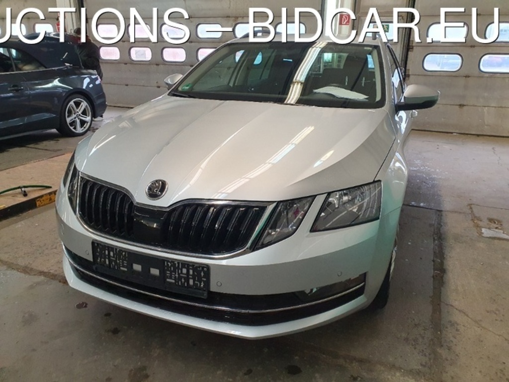 Skoda Octavia 1.6 TDI SCR DSG Style Combi