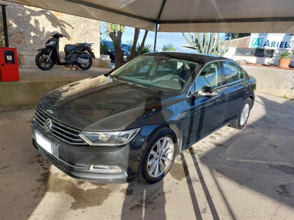 VOLKSWAGEN PASSAT / 2014 / 4P / BERLINA 2.0 TDI 110KW BUSINESS BMT DSG