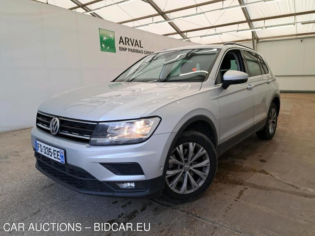 VOLKSWAGEN Tiguan / 2016 / 5P / SUV 2.0 TDI 150 DSG7 Confortline Business